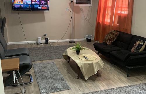 Hackensack House | Family-Friendly Hackensack Home with Parking & Backyard
