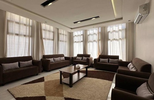 Al Hada Villa | HADA ELAPH Villa: Pet-Friendly Retreat with Private Pool