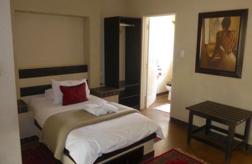 Otjiwarongo House | Hadassa Guest House: Family-Friendly Stay with Pool Access