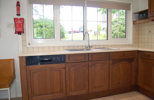 Cwrt House | Hafan Y Talgarth bungalow at Plas Talgarth resort