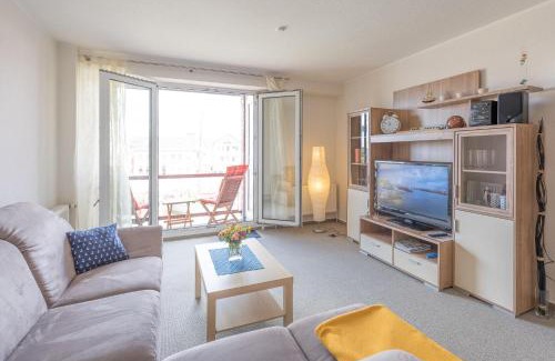 Zentrum Apartment | Hafenflair: Family-Friendly Retreat with Great Reviews