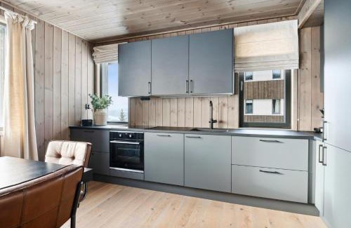 yer Apartment | Experience Hafjell Front: Ski In/Out with Family-Friendly Perks