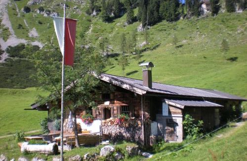 Walchsee House | Hagerhof: Guest Rated 10/10 with Family-Friendly Amenities