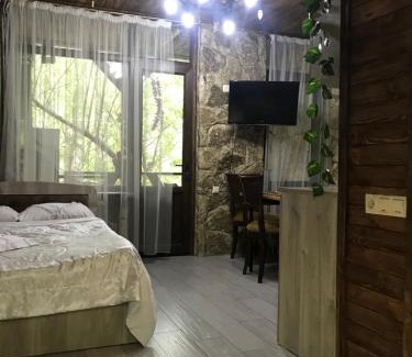 Kaputan Apartment | Perfect Haghartsin Guest House by the River - Family Friendly