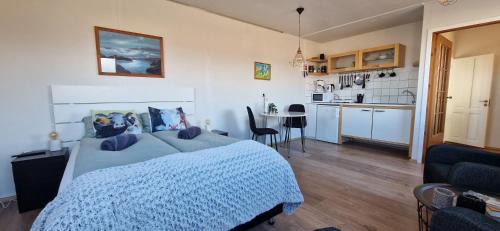 Hagi Apartment | Family-Friendly Hagi 2 Road: Guest Rated 9.1/10