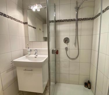 Hagnau Apartment | Relaxing Oceanfront Getaway at Hagnauer-Ferienwohnung