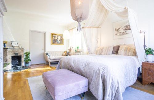 Savedalen House | Cozy Haha Couples Room - Pet and Child Friendly Stay