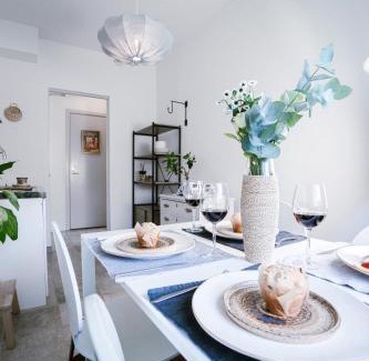 Savedalen House | Cozy Haha Couples Room - Pet and Child Friendly Stay