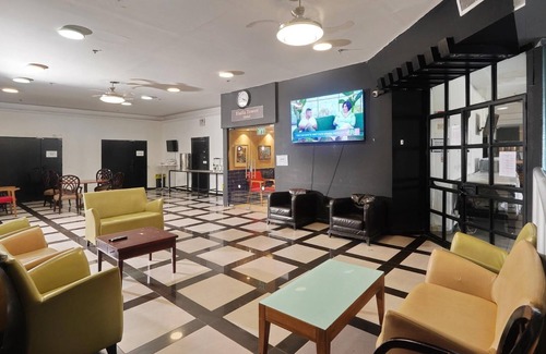 Haifa Hotel | Comfortable Stay at Haifa Tower Hotel with Family Amenities