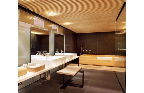 Dogo Hot Spring Hotel | Haiku Lounge Suite: Western Style Comfort in Matsuyama