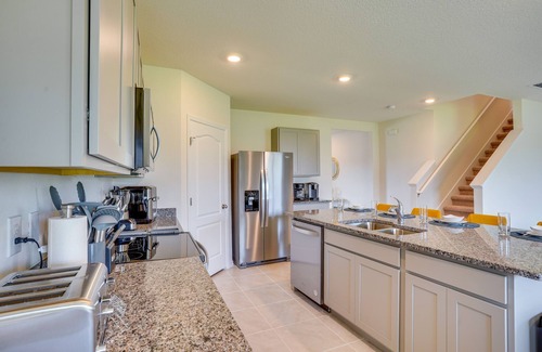 Haines City House | Family-Friendly Haines City Home with Pool Access to Disney