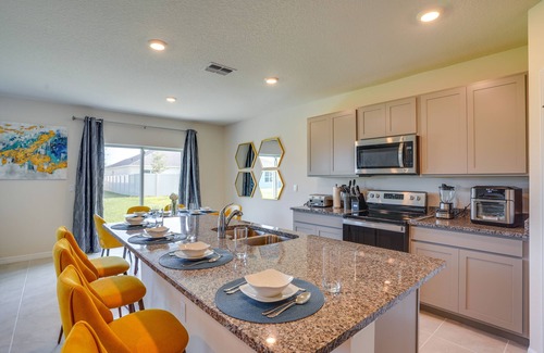 Haines City House | Family-Friendly Haines City Home with Pool Access to Disney