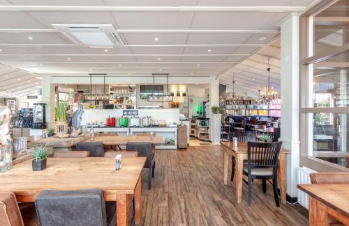 Lelystad Hotel | Family-Friendly Stay at Hajé Restaurant de Aalscholver