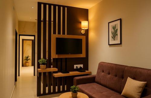 Ramanathapuram Hotel | Budget-Friendly Stay at Hajiyar Residency with Breakfast