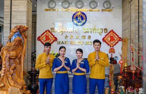 Poipet Hotel | Oceanfront Relaxation at Hak Huot Hotel with Spa & Pool