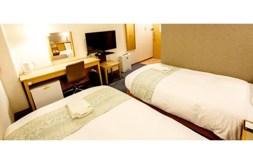 Nishinakasu Hotel | Top-Rated Hakata Floral Inn Nakasu with Family-Friendly Amenities