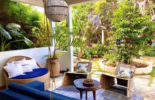 Tofinho Villa | Pet-Friendly Hakha Beach House with Spectacular Ocean Views