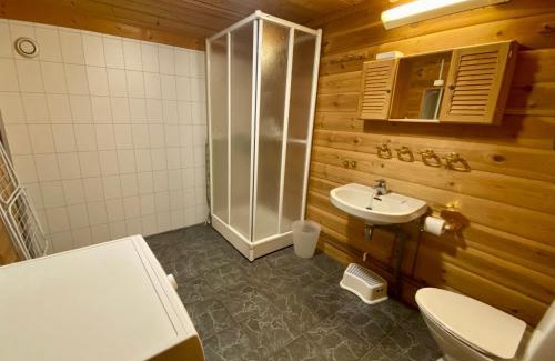 Hol Municipality Cabin | Discover Hakkesetstølen Hytter: Family-Friendly Retreat