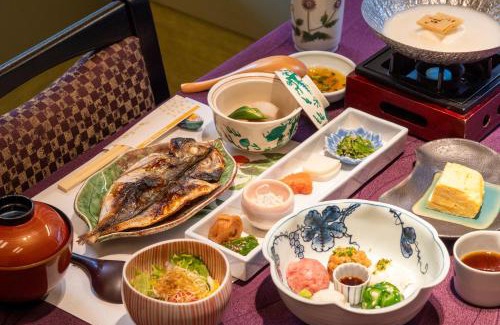 Yumoto Hotel | Hakone Kamon