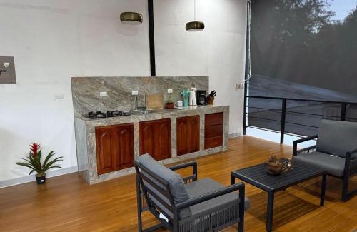San Juanillo Apartment | Pet-Friendly Retreat at Hakuna: Guest Rated 9.4/10