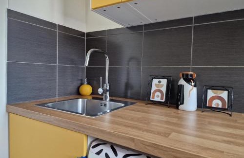 Statiekwartier Apartment | Discover Hakuna Matata @ Opera: Guest Rated 9/10