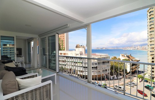 Benidorm Apartment | Halcón Deluxe 5-A: Oceanfront Retreat with Pool & Spa