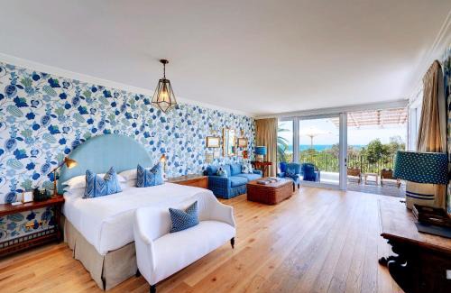 Cabarita Beach Hotel | Experience Coastal Bliss at Halcyon House - 5-Star Retreat