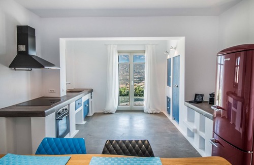 Naxos Villa | Experience Halcyon Suites and Villas Naxos with Ocean Views