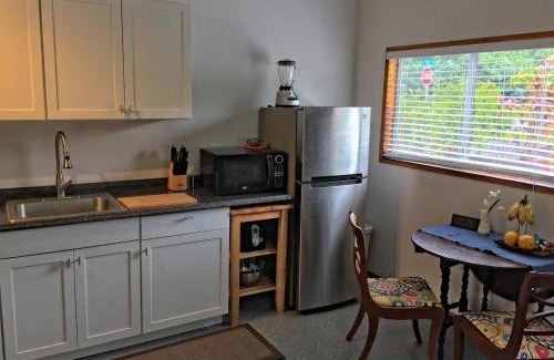 Kapoho Apartment | Discover Hale “Hā Hā”: Oceanfront Family Retreat