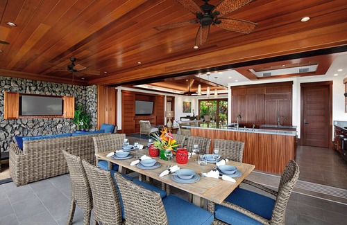 Poipu House | Experience Hale ‘Imi Ola: Oceanfront Bliss with Spa & Pool