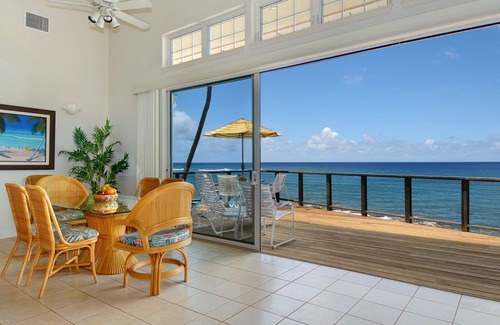 Poipu House | Hale Kilokilo: Oceanfront Escape with Pool & Spa Amenities