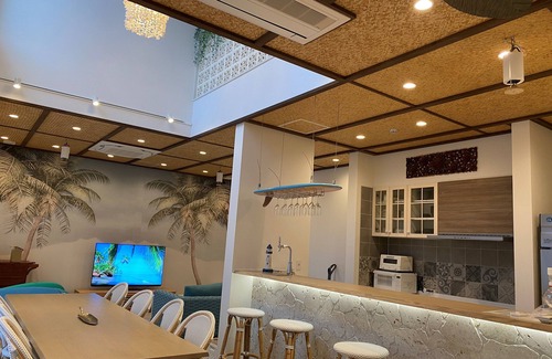 Zushi House | Discover Hale Kotsubo: Family-Friendly Stay with Pool