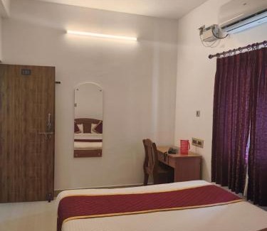 Karaikal Hotel | Haleema Residency
