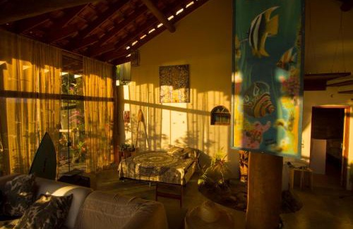 Prumirim House | Pet-Friendly Prumirim Guest House with Pool & Accessibility