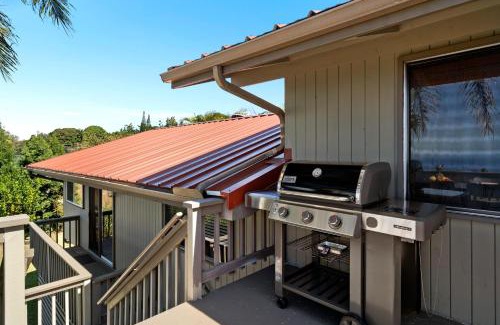 Kealakekua House | Explore Halekii Sunset: 4 Bedroom Family-Friendly Retreat