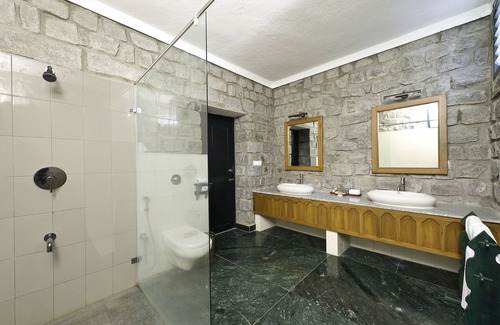 Tiruvannamalai Hotel | Experience Comfort at Sparsa Thiruvannamalai - Rated 9.4