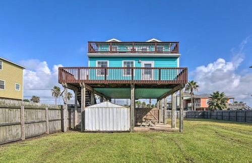 Surfside Beach House | Cozy Surfside Beach Retreat Steps from the Oceanfront
