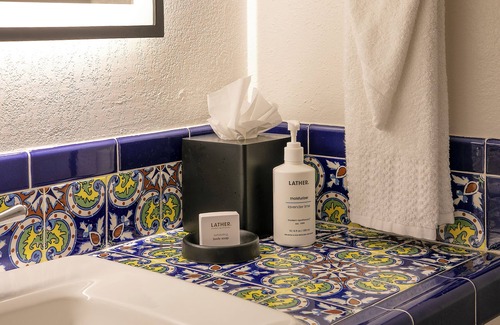 Half Moon Bay Hotel | Relax at Half Moon Bay Lodge with Pool and Spa Amenities