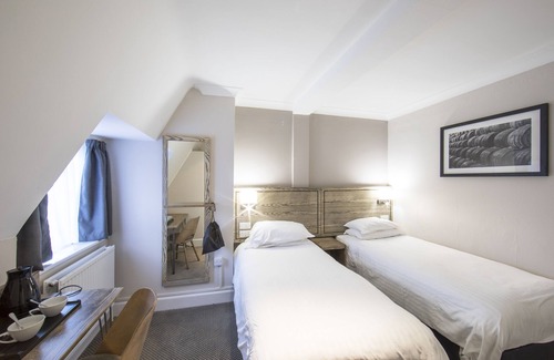 Sherborne Hotel | Discover Half Moon, Sherborne: Family-Friendly Getaway