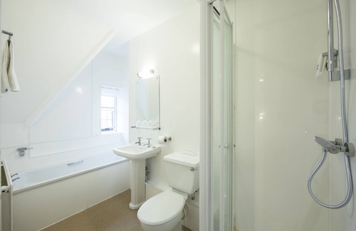 Sherborne Hotel | Discover Half Moon, Sherborne: Family-Friendly Getaway