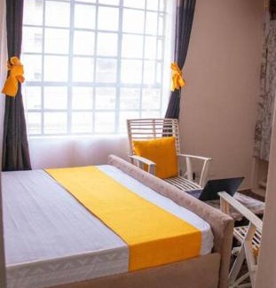Nairobi West Apartment | Budget-Friendly Halisi Stays Cosy Studio in Nairobi