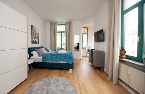 Halle Apartment | Stylish Room&Go: Central Location with Terrace & Grill