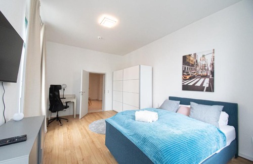 Halle Apartment | Stylish Room&Go: Central Location with Terrace & Grill