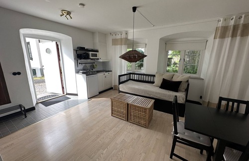 Vibble Hotel | Visit Hallfreda Hotel: Guest Rated 9.8 with Family Amenities