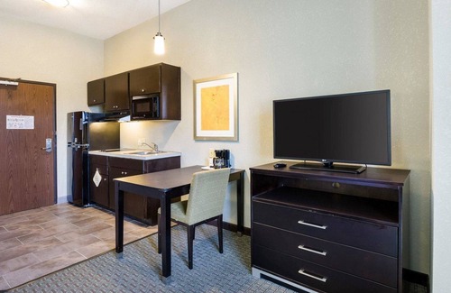 Lakeview  Jefferson County Hotel | Hallmarc Studios