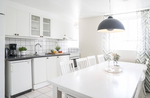 Halmstad Hotel | Discover Halmstad Hotell & Vandrarhem Kaptenshamn Today