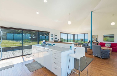 Sea Ranch House | Haltwhistle West w/Ocean Views!