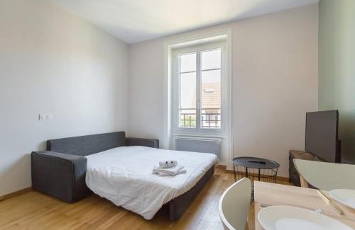 Jean Moulin - Marius Berliet Apartment | Comfortable Hamac Suites - Monplaisir Studio for Families