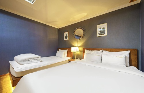 Haman Hotel | Eco-Friendly Comfort at Haman JM with Family Amenities