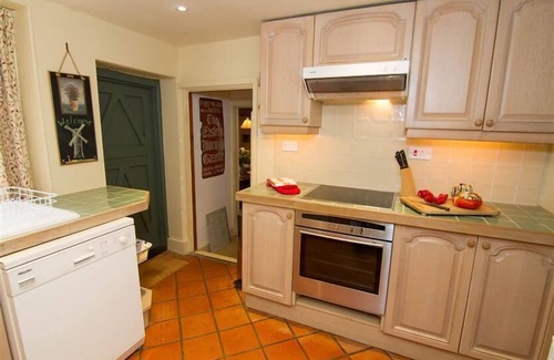 Cley next the Sea Cottage | Cozy Hambledon Hotel in Cley-next-the-Sea, Norfolk